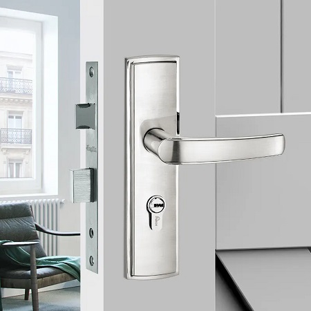 Khoá tay gạt Komann M5019SS